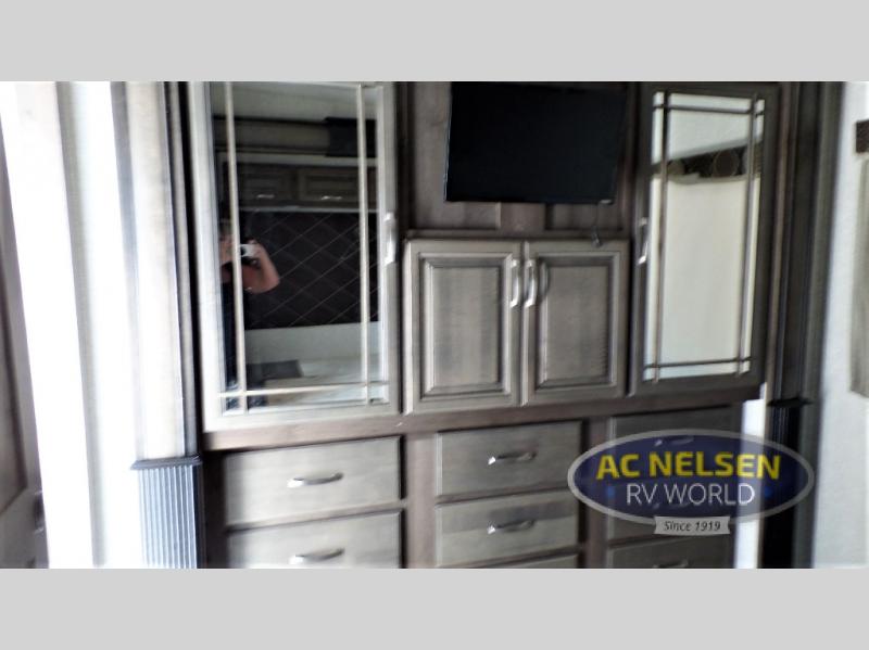 Used 2018 Keystone Montana 3820fk For Sale In Shakopee Mn 68137 At