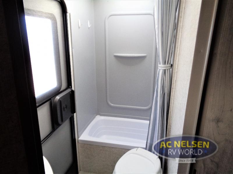 Used 2020 Coachmen Apex 288bhs For Sale In Shakopee Mn 68137 At