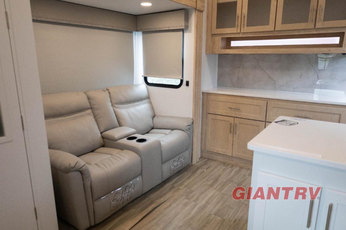 New 2023 Alliance Rv Avenue 24rk For Sale In Colton Ca 92324 At Colton Ave050 RV, Motorhome