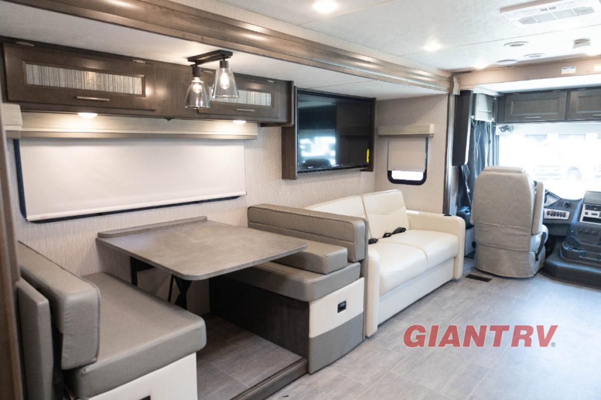 New 2023 Coachmen Mirada 35os Frm013 - Giant RV