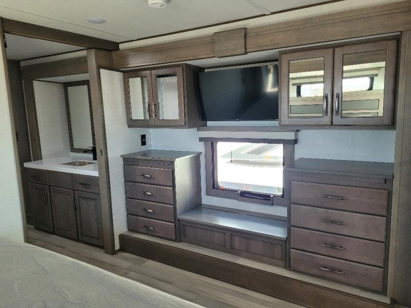 New 2024 Grand Design Solitude 417kb For Sale In Laughlin Nv 89029 At